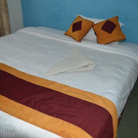 Kings Land Hotel Katmandu Eksteriør bilde