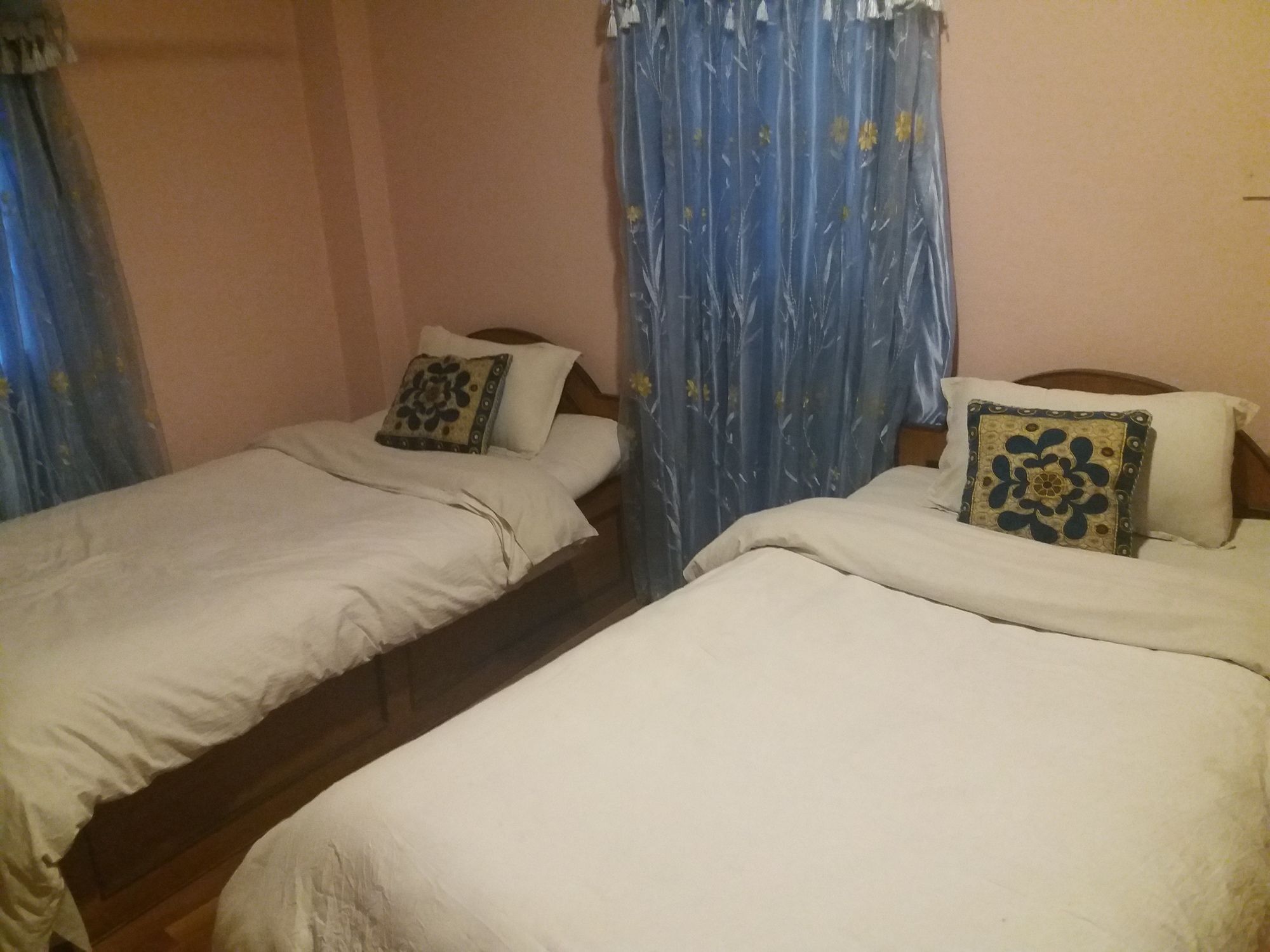 Kings Land Hotel Katmandu Eksteriør bilde